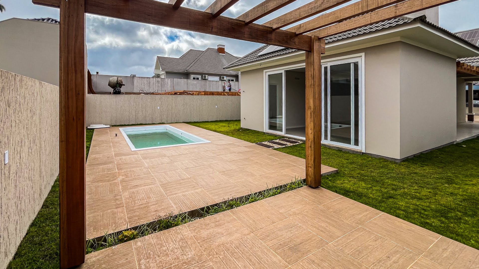 Casa No Royal Country Com 3 Dormitórios - Foto 3