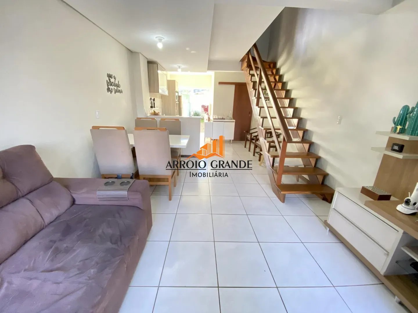 Duplex Com Pátio - Foto 3