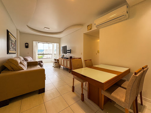 Apartamento no Centro com 3 dormitórios e  2 vagas - Foto 3