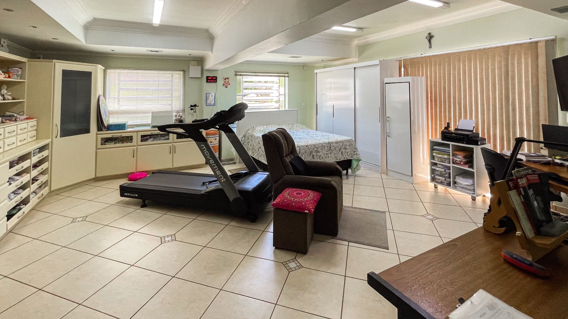 Casa no Higienópolis com 3 dormitórios e amplo pátio - Foto 7