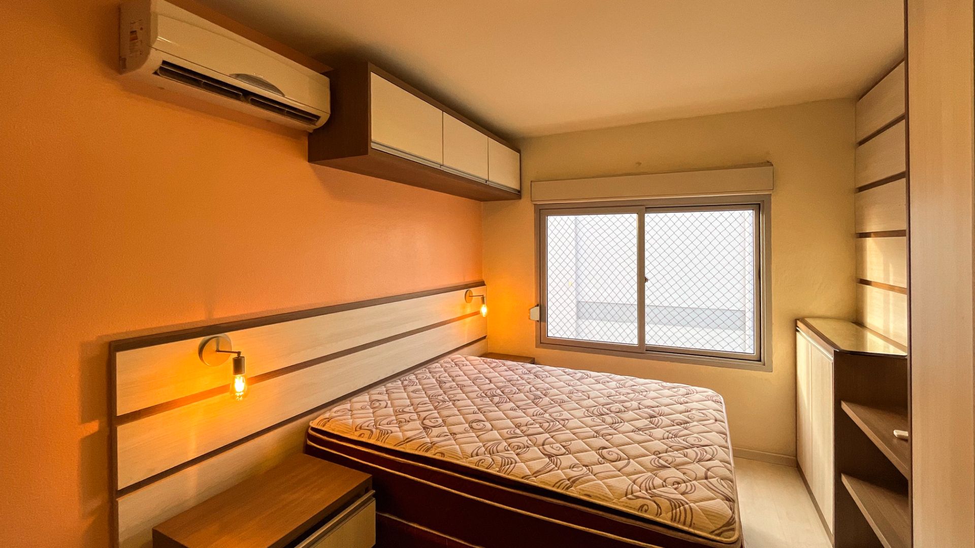Apartamento Mobiliado no centro com 2 Dormitórios - Foto 7
