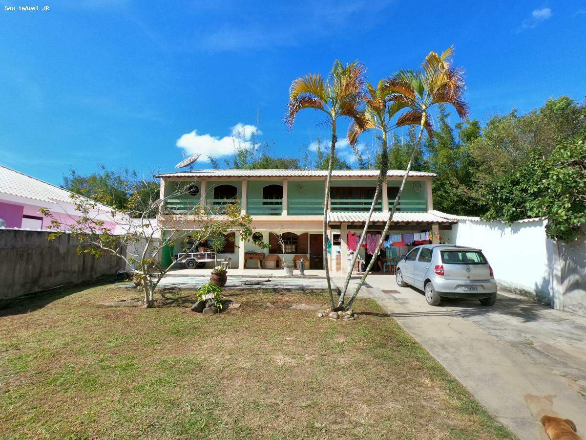 Casa em Paraty, Araruama