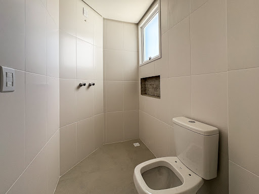 Apartamento no Edifício Gaudí com 2 dormitórios, 1 suíte - Foto 14