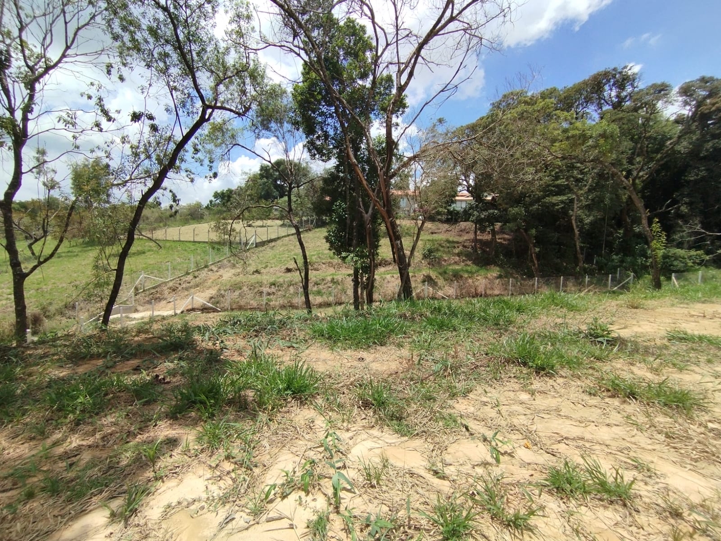Terreno de Condomínio, Mairinque - R$ 300 mil, Cod: TE-365
