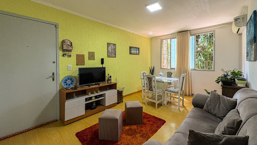 Apartamento no Centro com 2 dormitórios e 2 vagas de garagem - Foto 3