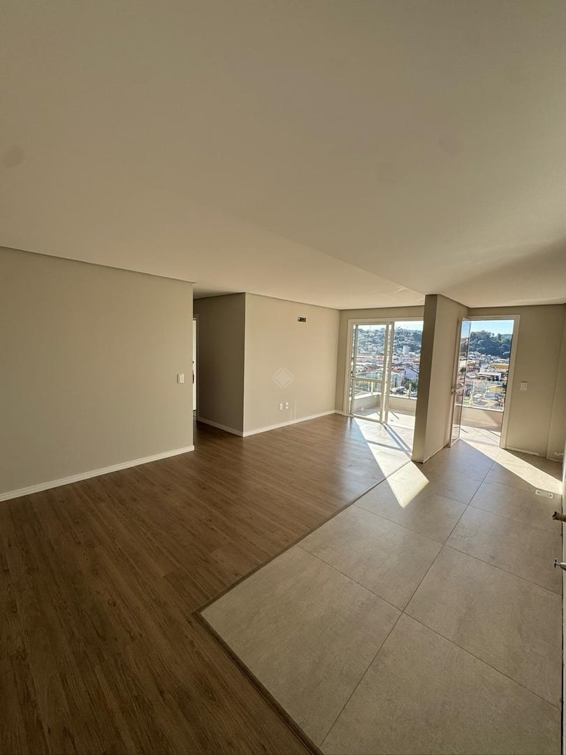 Apartamento novo, 3 dormitórios (1 suíte) frente norte no Universitário. — foto 10