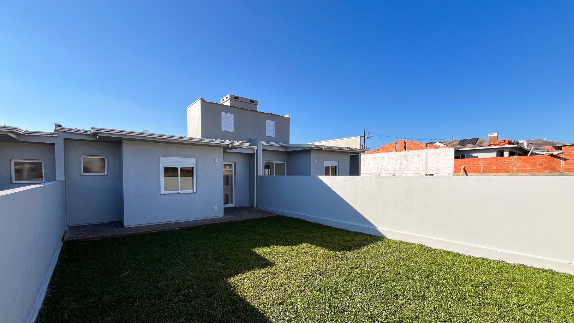 Geminado na Linha Santa Cruz com 2 dormitórios - Foto 12