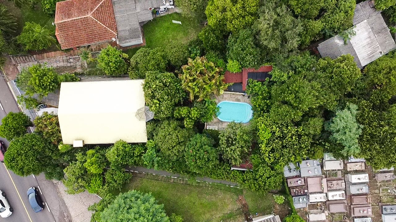 Casa na Independência com 3 dormitórios e piscina - Foto 3