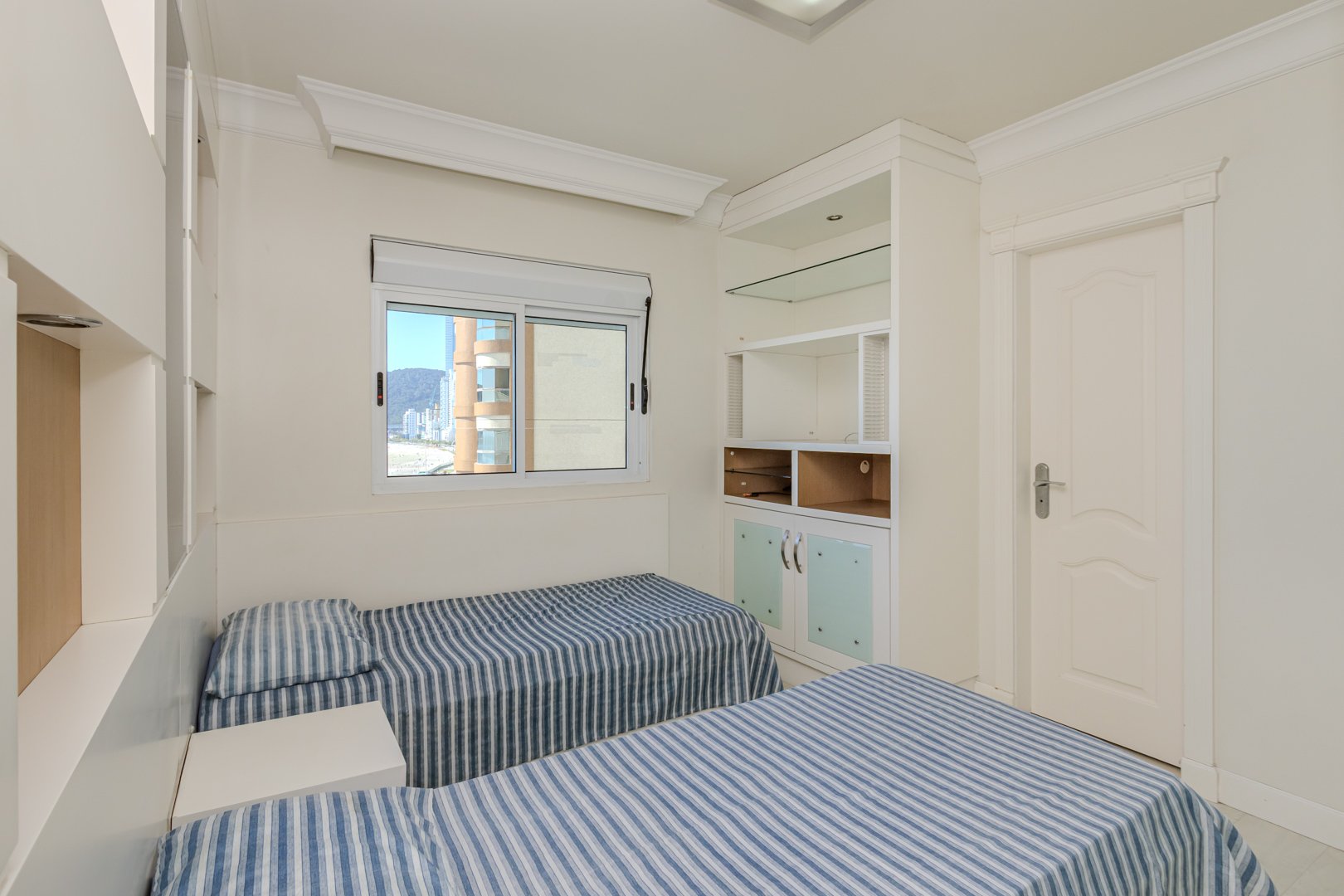 Apartamento Frente Mar em Villa Cora à venda no centro de Balneário Camboriú — foto 24