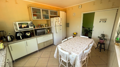 Casa no Higienópolis com 3 dormitórios e amplo pátio - Foto 11