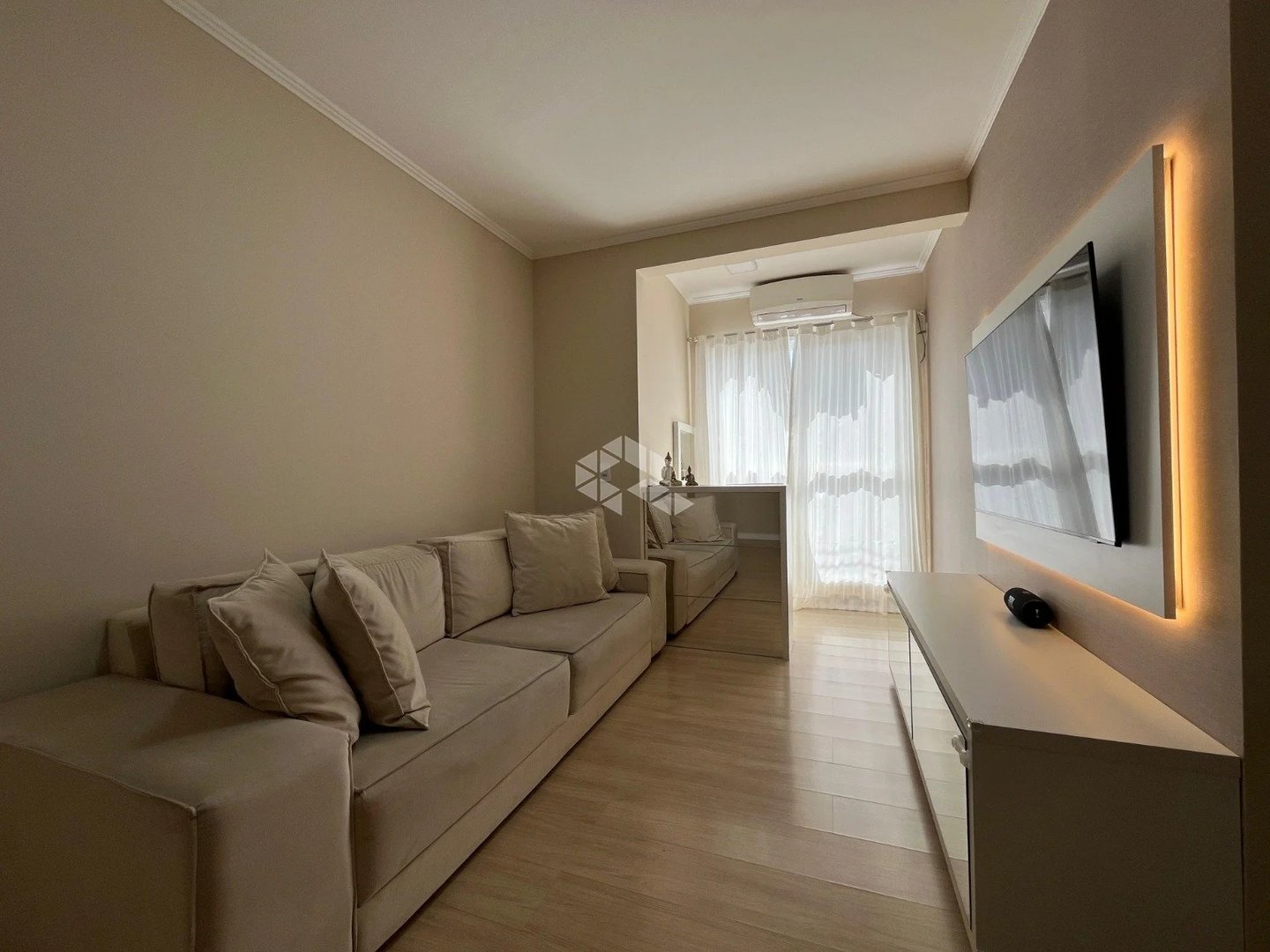 Apartamento com 2 quartos, 1 vaga e 57m² - Foto 4