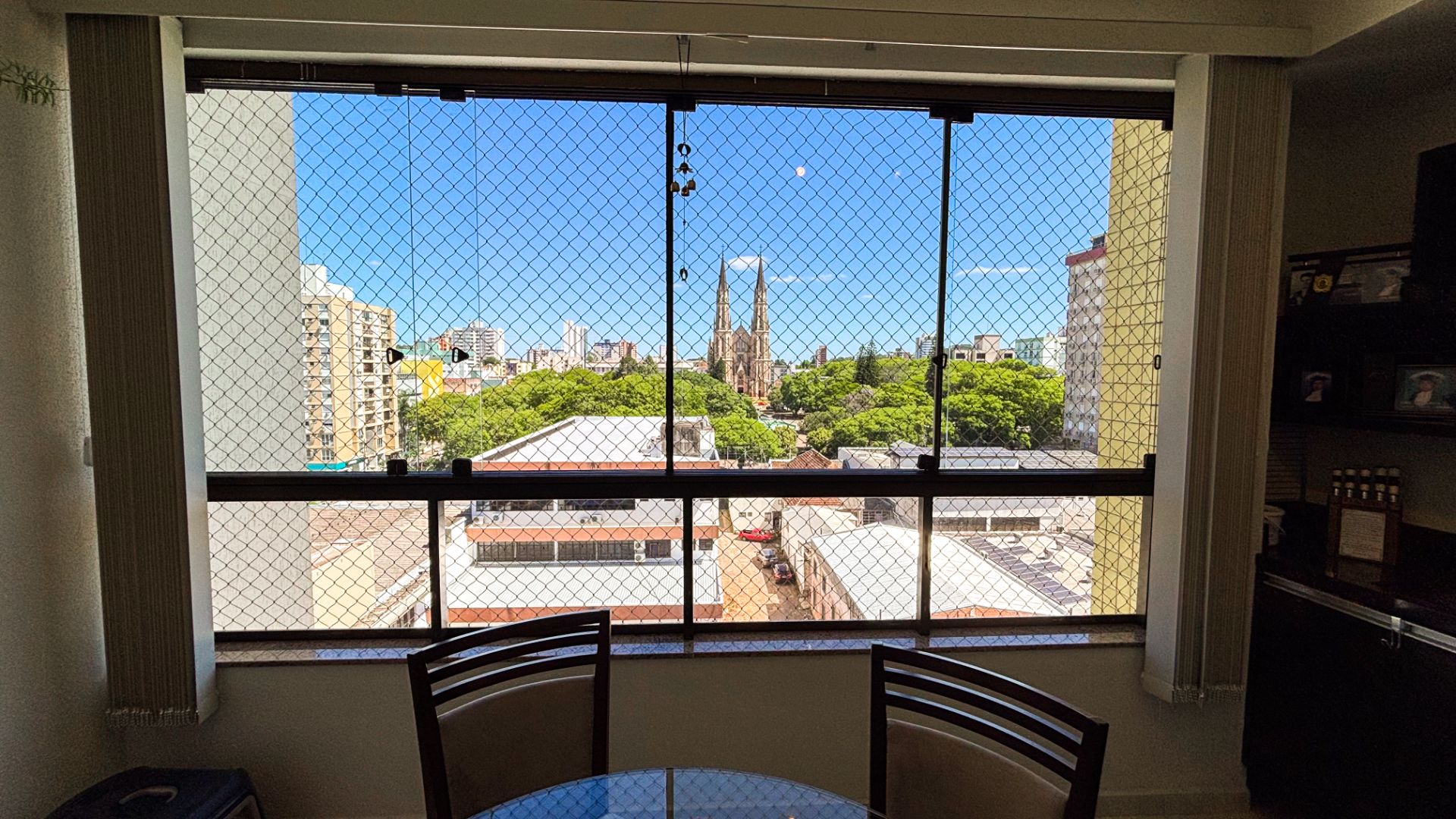 Apartamento no Centro com 3 dormitórios e sacada - Foto 25