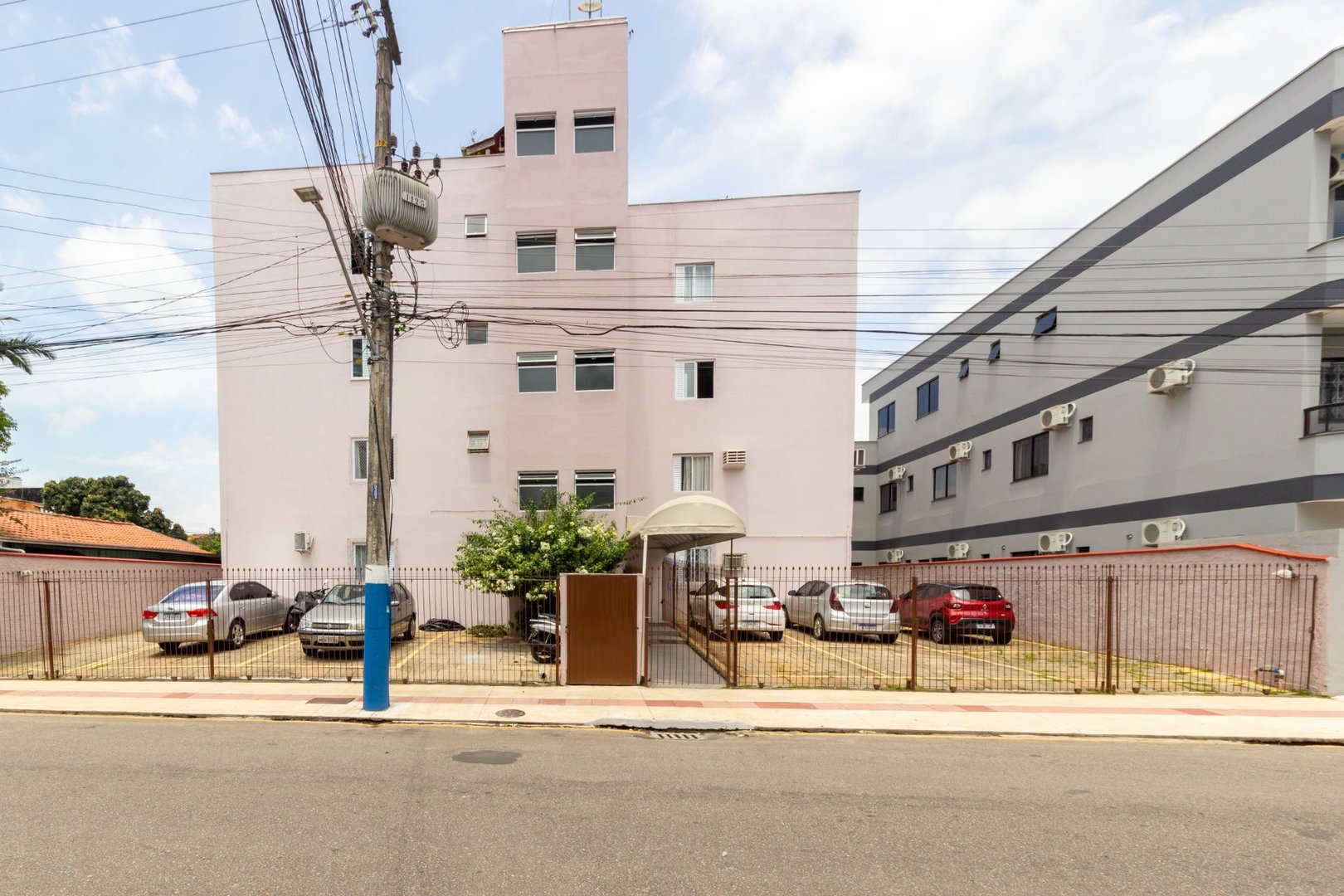 Apartamento no Edifício Long Beach II à venda em Pioneiros, Balneário Camboriú — foto 9