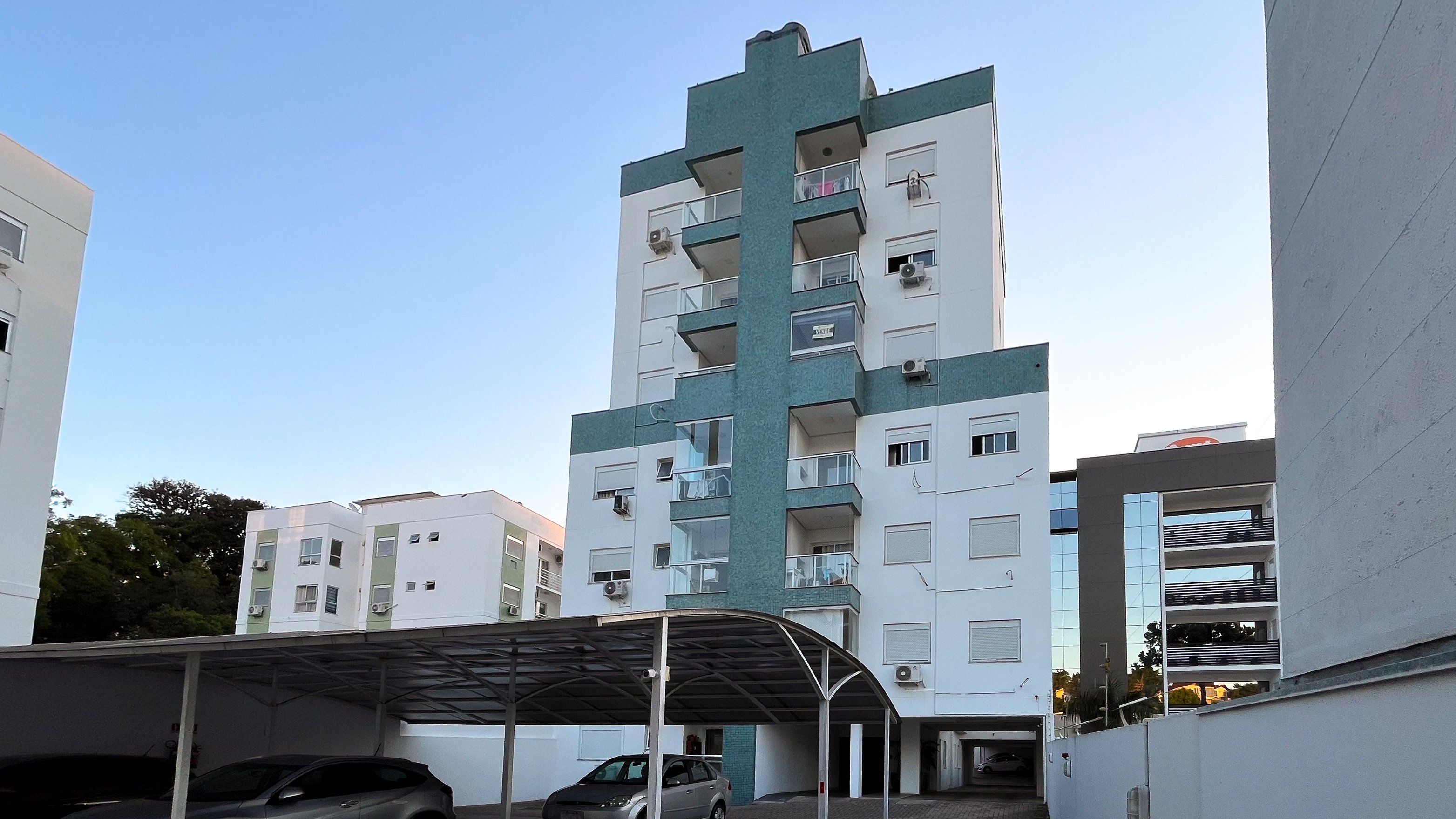 Apartamento no Centro com 3 dormitórios sendo 1 Suíte - Foto 19