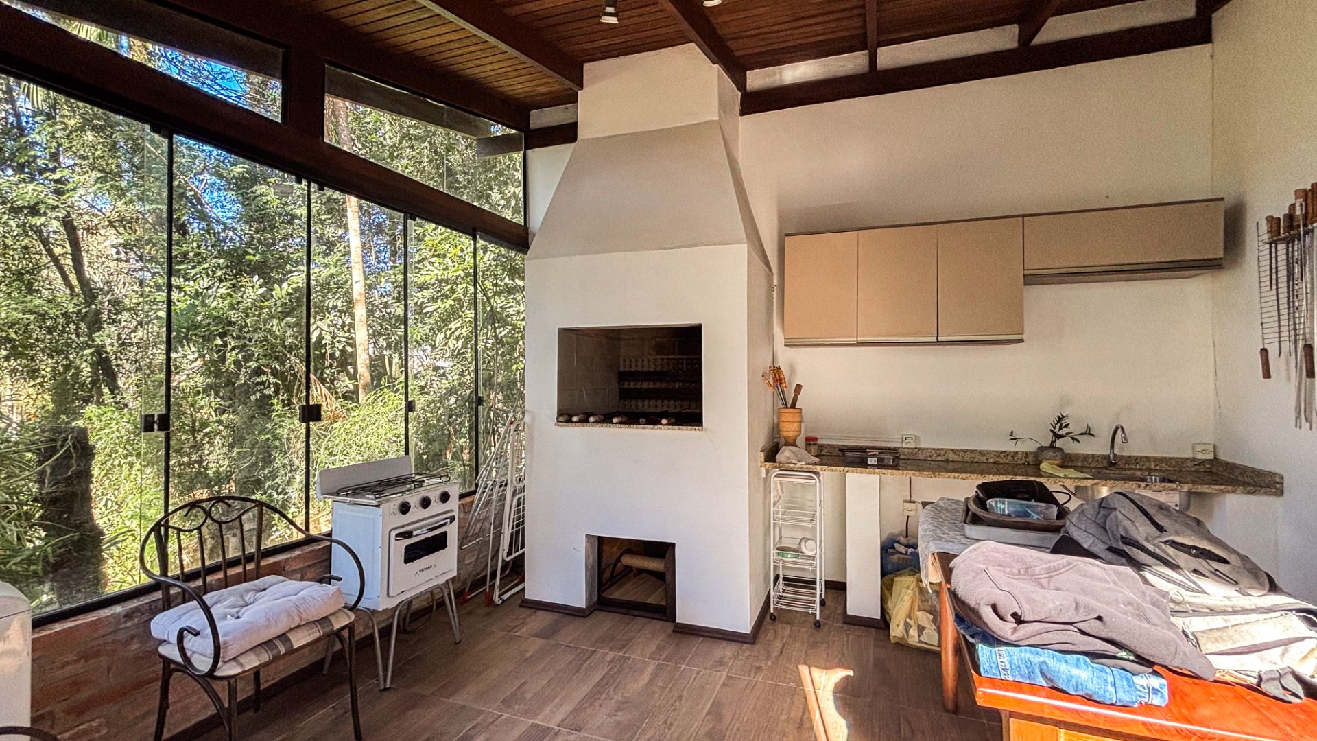 Excelente casa no Jardim Hortênsias - Foto 7