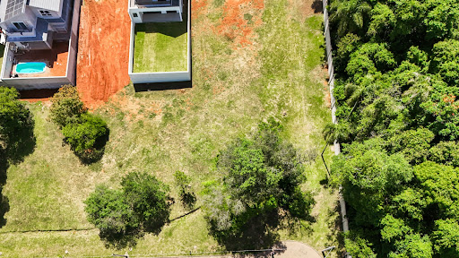 Terreno no Condomínio Reserva do Arvoredo com 362 m² - Foto 4