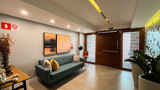 Apartamento no Centro com 2 suítes e sacada ampla - Foto 15