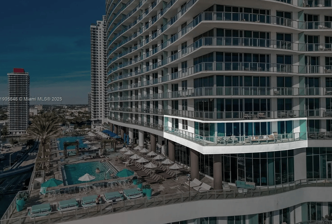 APARTAMENTO EM HOLLYWOOD - 121930865 — foto 5