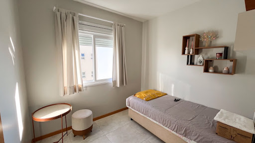 Apartamento no Santo Inacio com 3 dormitórios e Suíte - Foto 7