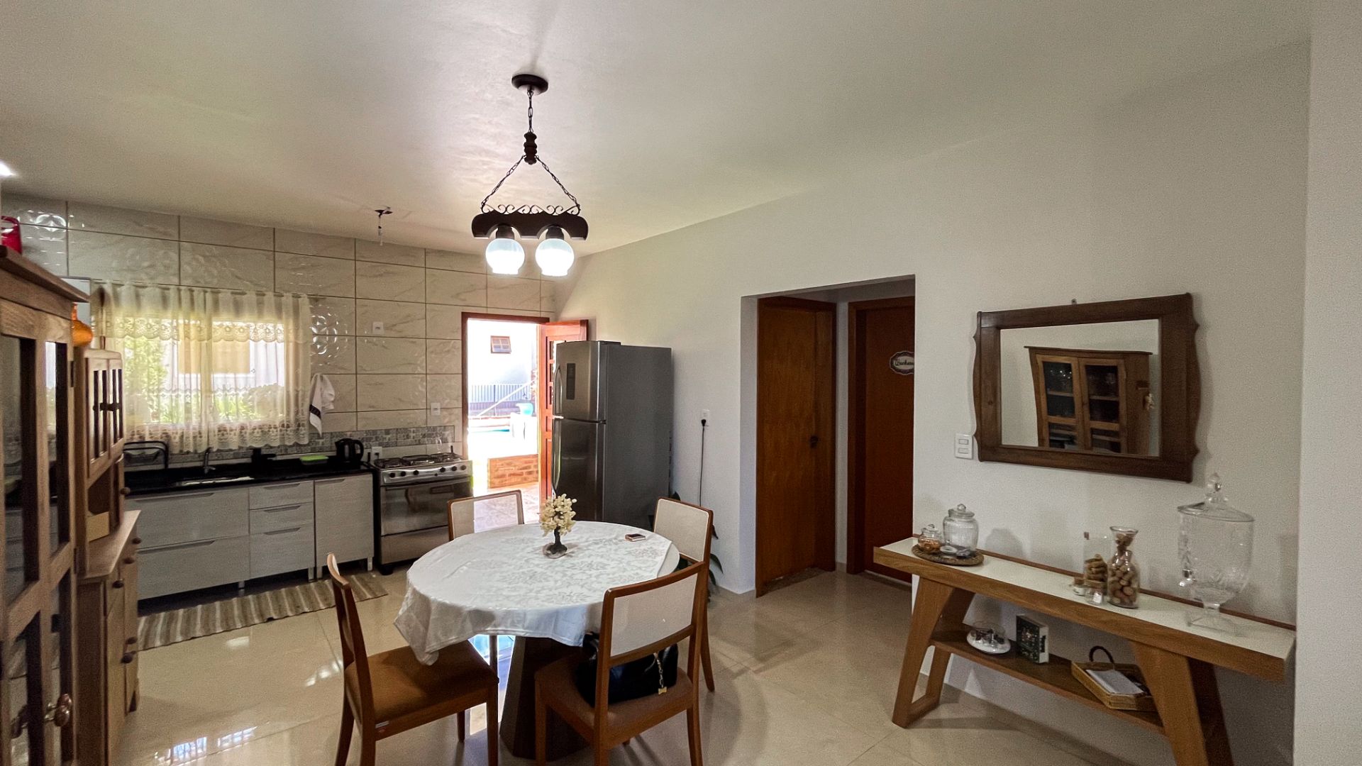 Casa no bairro Germania com 3 dormitórios, pátio e piscina - Foto 16