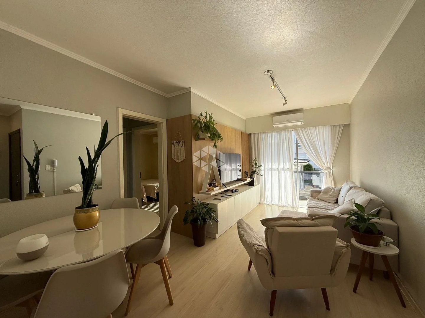 Apartamento com 2 quartos, 1 vaga e 64.25m² - Foto 8