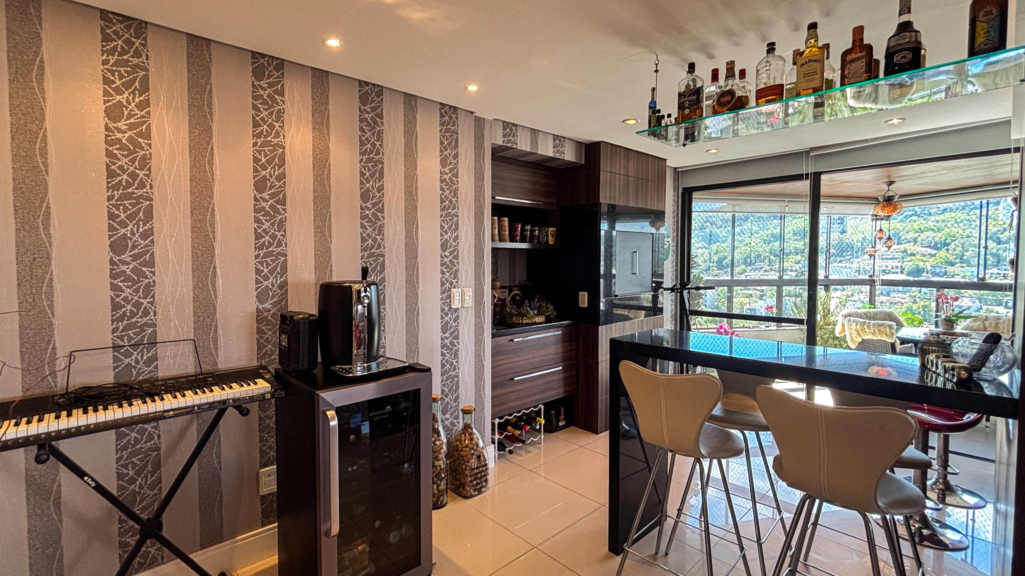 Apartamento 1 por andar com  3 suítes no Santo Inácio - Foto 8