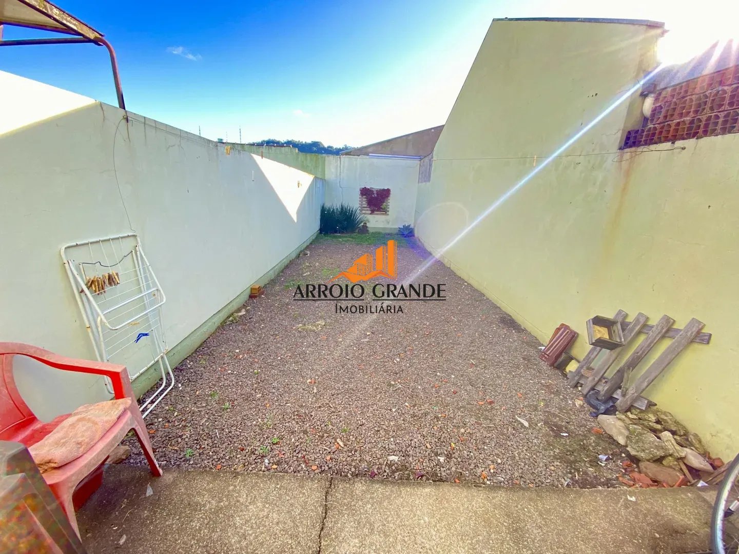 Duplex Com Pátio - Foto 6