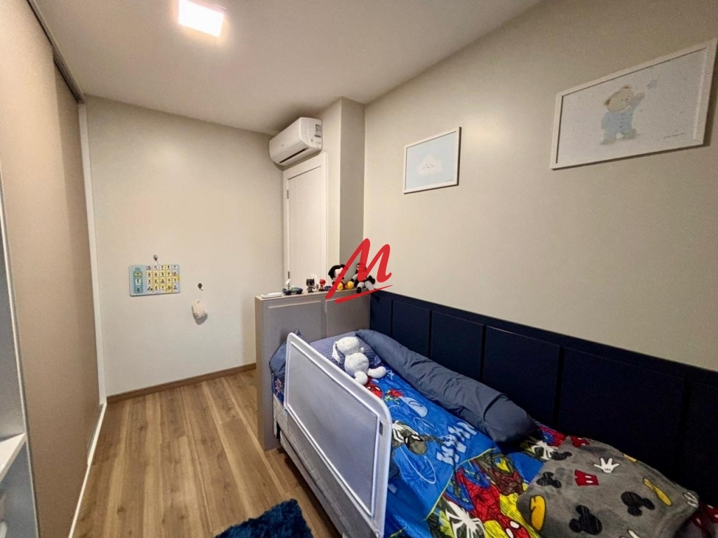 Belíssimo duplex com pátio - Foto 19