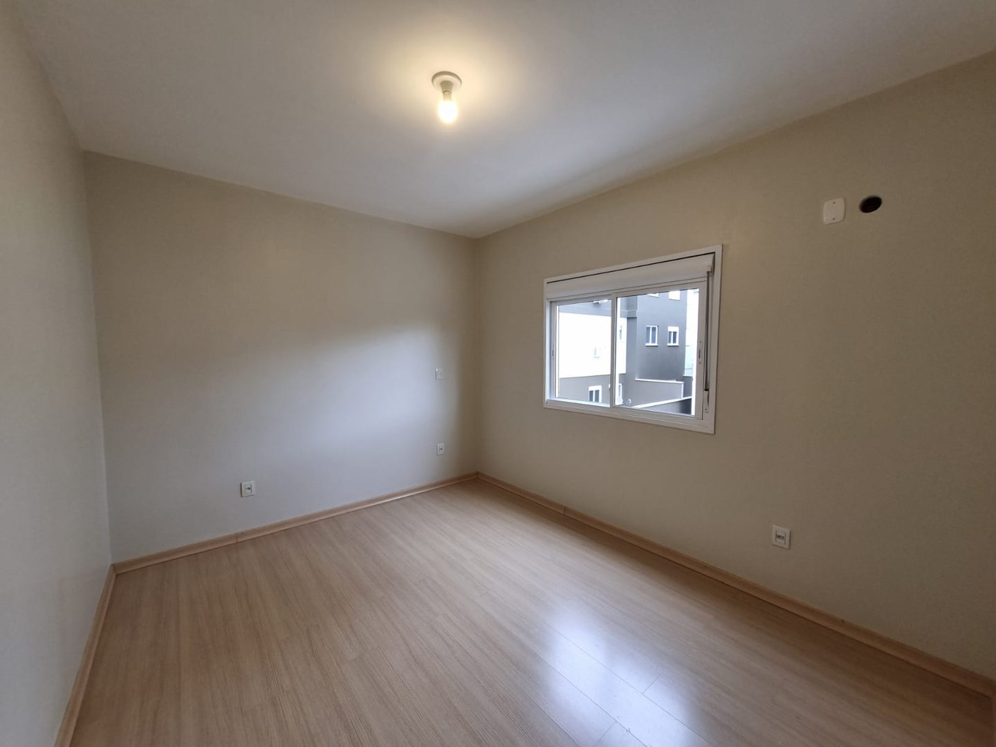 Apartamento próximo a Unisc com 2 dormitórios. - Foto 14