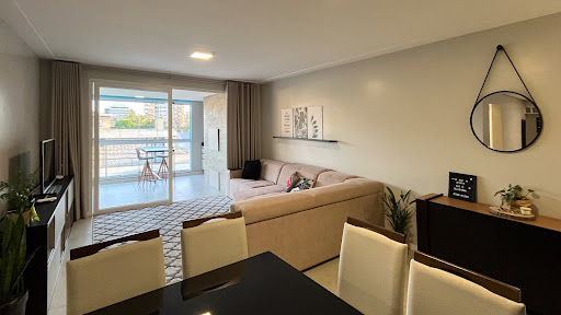 Apartamento no Santo Inácio com 3 dormitórios e área gourmet - Foto 3