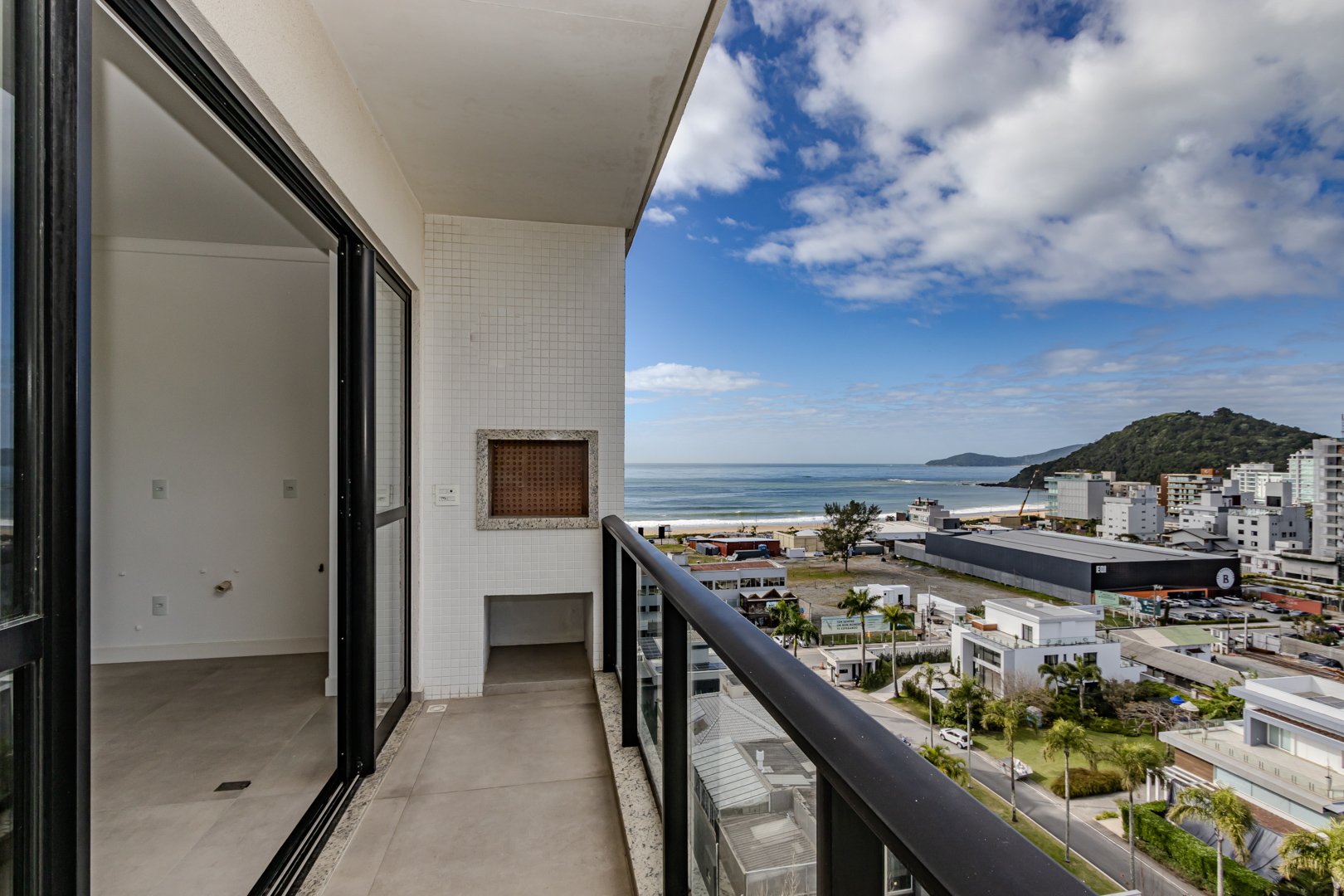 Apartamento Vista Mar no Edifício Brava Garden Residence à venda na Praia Brava