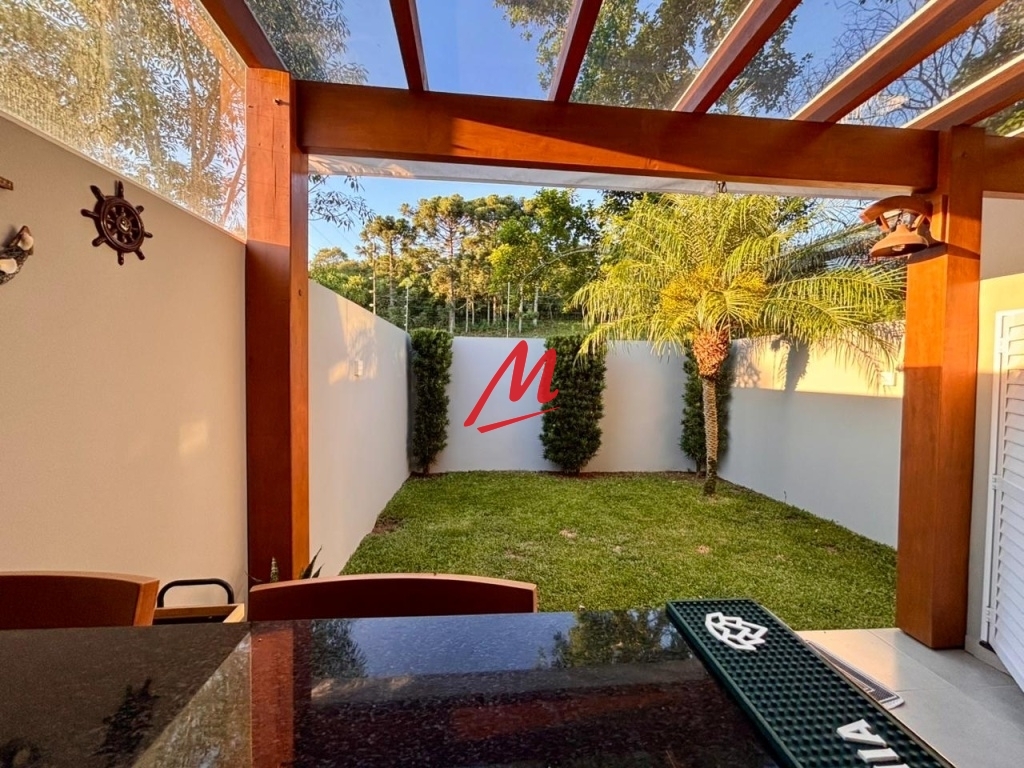 Belíssimo duplex com pátio - Foto 27