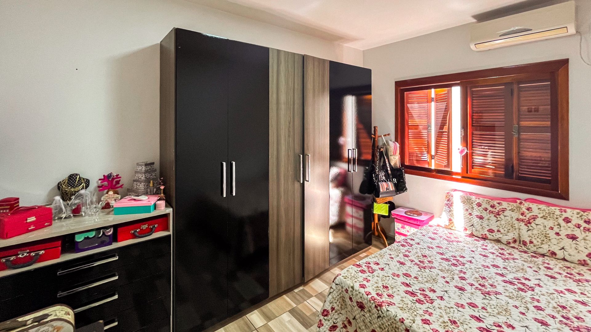 Casa no bairro Germania com 3 dormitórios, pátio e piscina - Foto 12