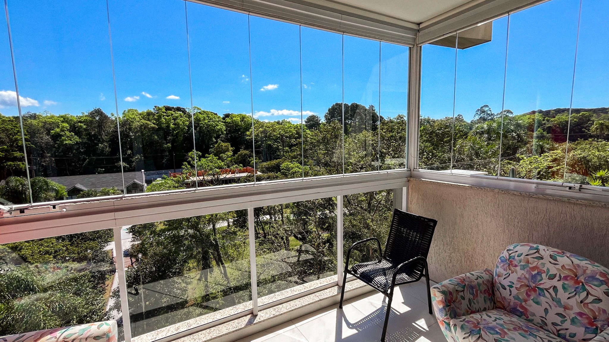 Apartamento no Parque Europa com 3 Dormitórios sendo 2 Suítes - Foto 6