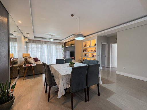 Apartamento com 2 dormitórios no Centro - Foto 7