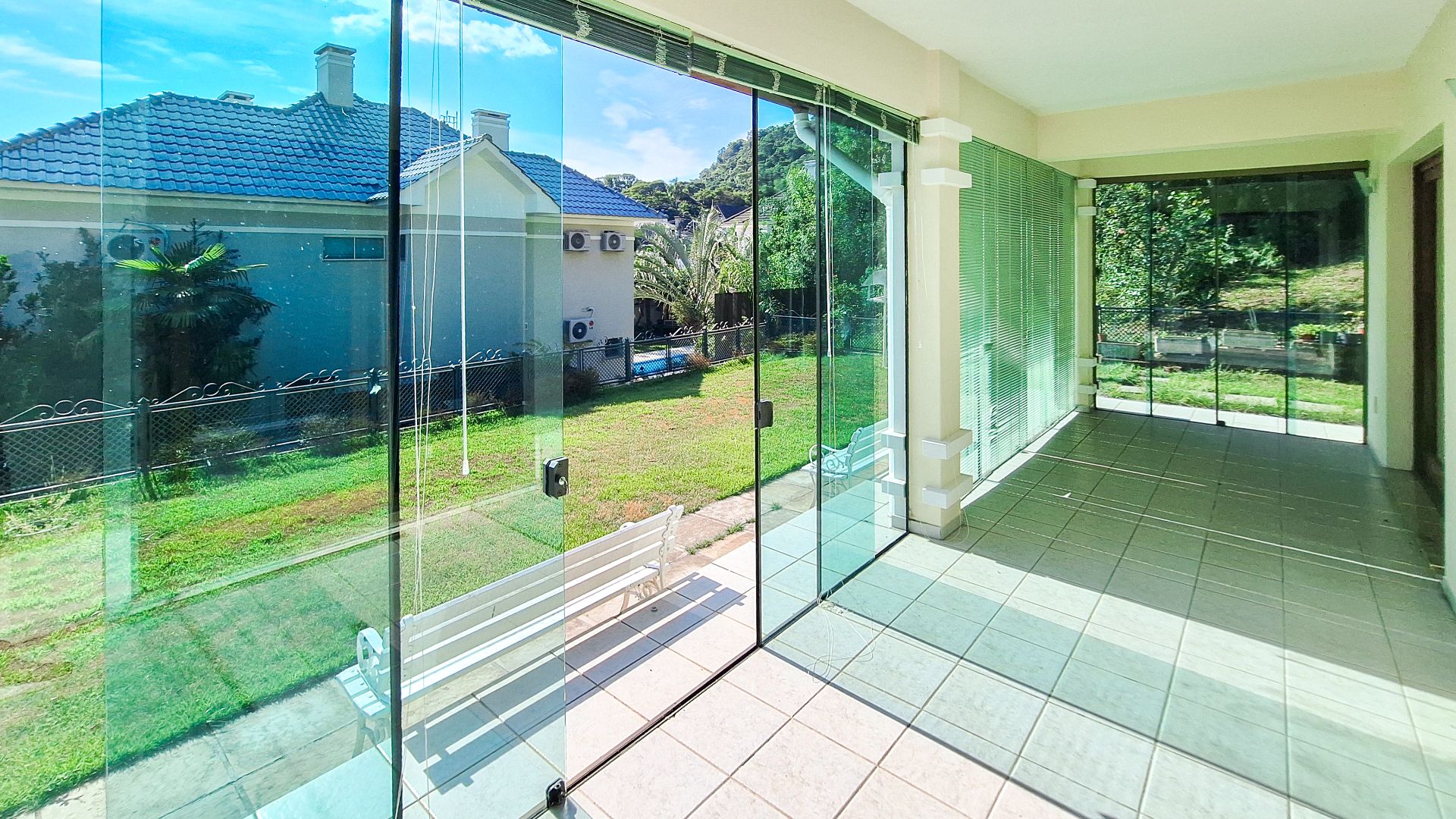 Casa no Costa Norte com 4 Suítes e pátio amplo - Foto 16