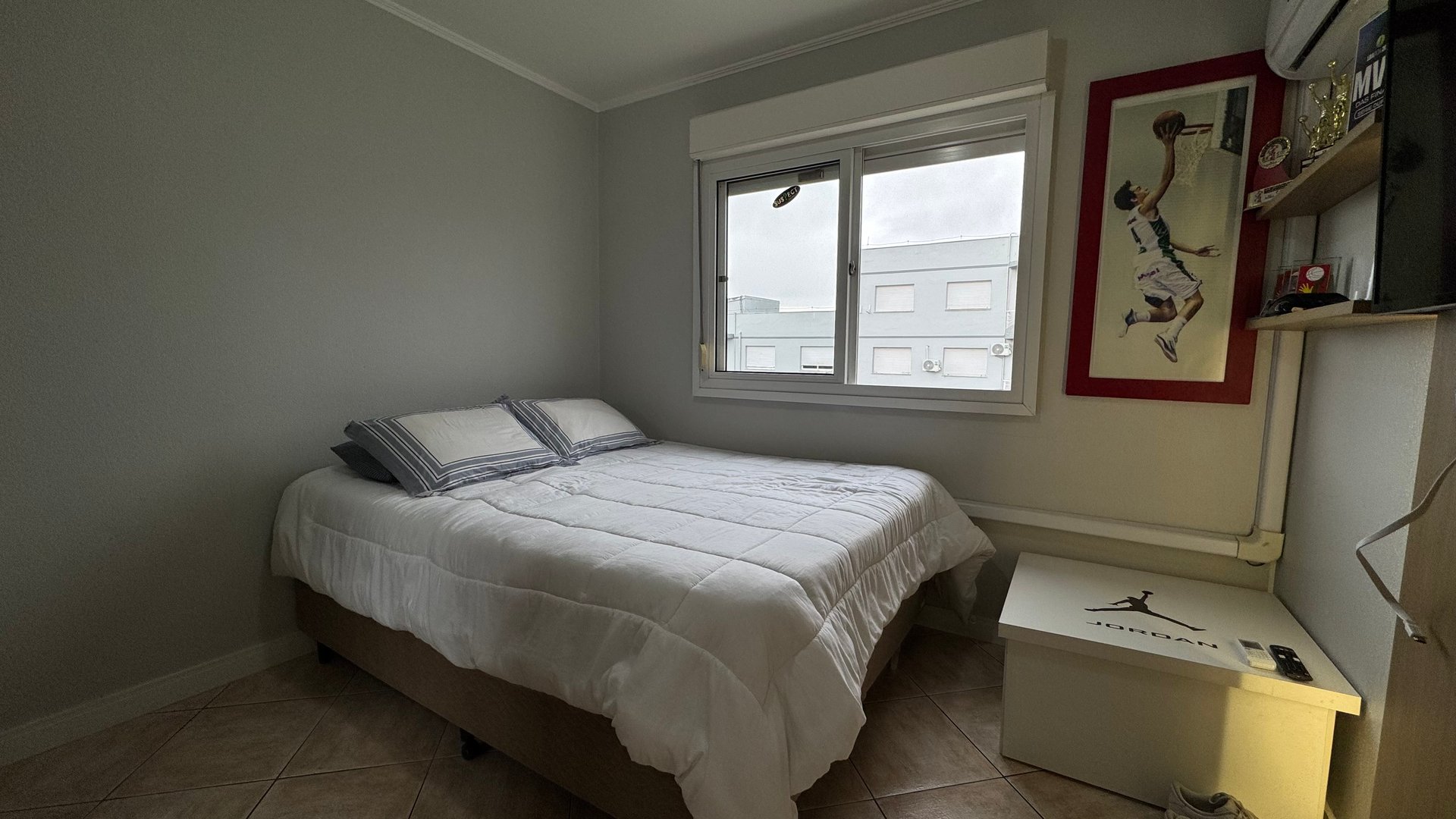 Apartamento de 2 dormitórios semi mobiliado - Foto 10