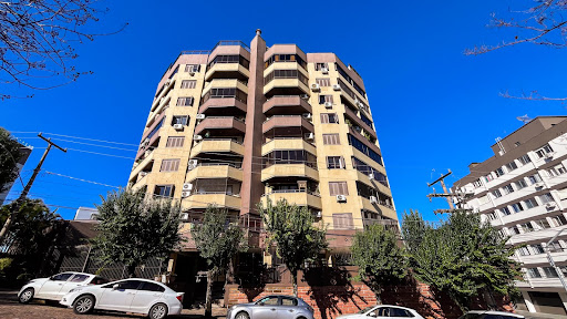Apartamento no Centro com 3 dormitórios e Suíte - Foto 29