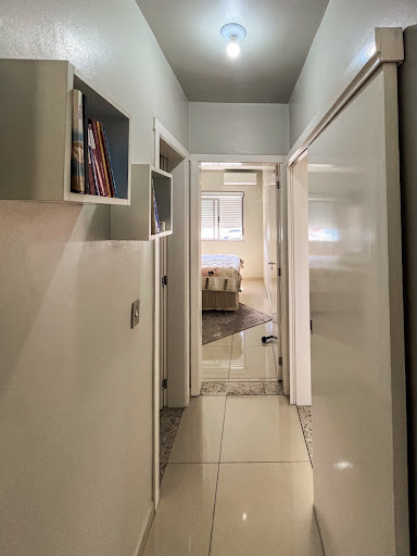 Apartamento no Centro com 2 dormitórios e sacada - Foto 11