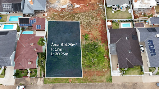 Terreno frente norte no Royal Country com 514,25 m²