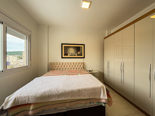 Apartamento no Centro com 3 dormitórios e  2 vagas - Foto 14