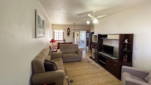 Casa no Goiás com 3 dormitórios e amplo pátio - Foto 5