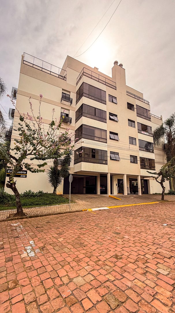 Apartamento 3 dormitórios com suíte no Bonfiim