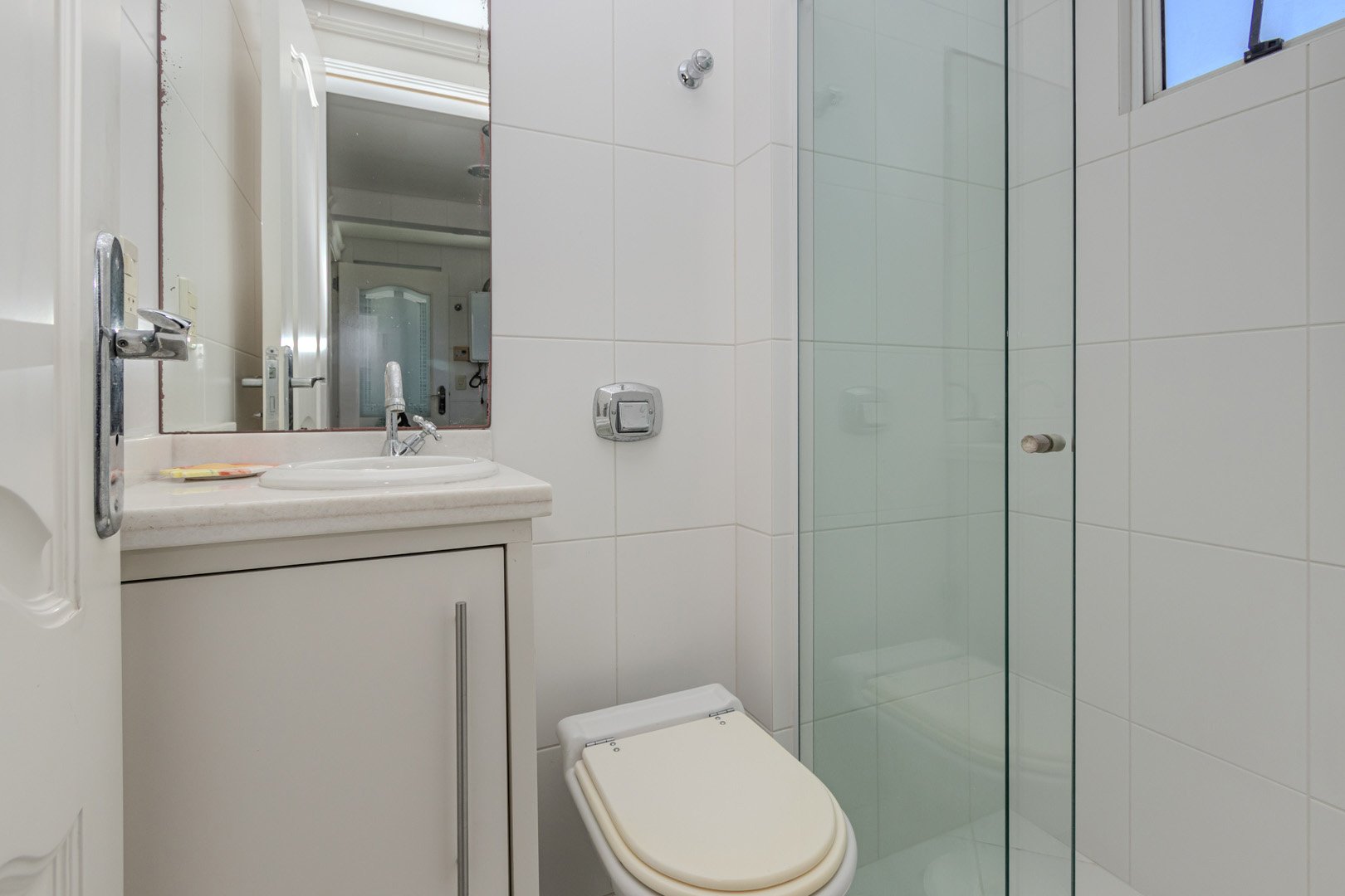 Apartamento Frente Mar em Villa Cora à venda no centro de Balneário Camboriú — foto 29