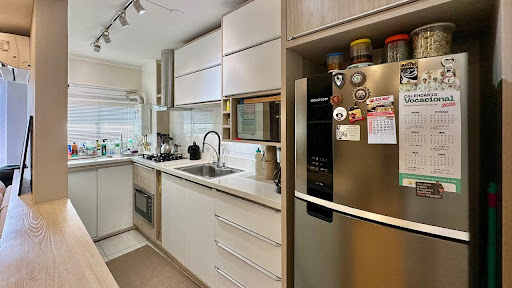 Apartamento semimobiliado no Goiás c/ 2 dormitórios e sacada - Foto 3