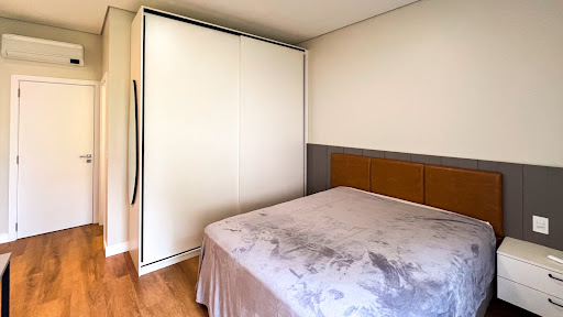 Casa em Condomínio no Country com 4 suítes e piscina - Foto 13
