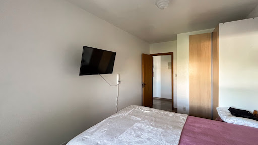 Apartamento no Centro com 1 dormitório e sacada - Foto 7