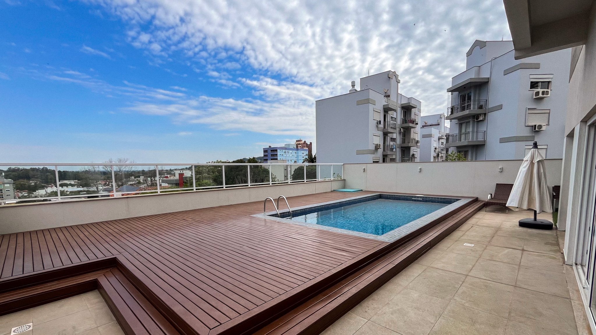 Cobertura semimobiliada no Edifício Majestic - Foto 28