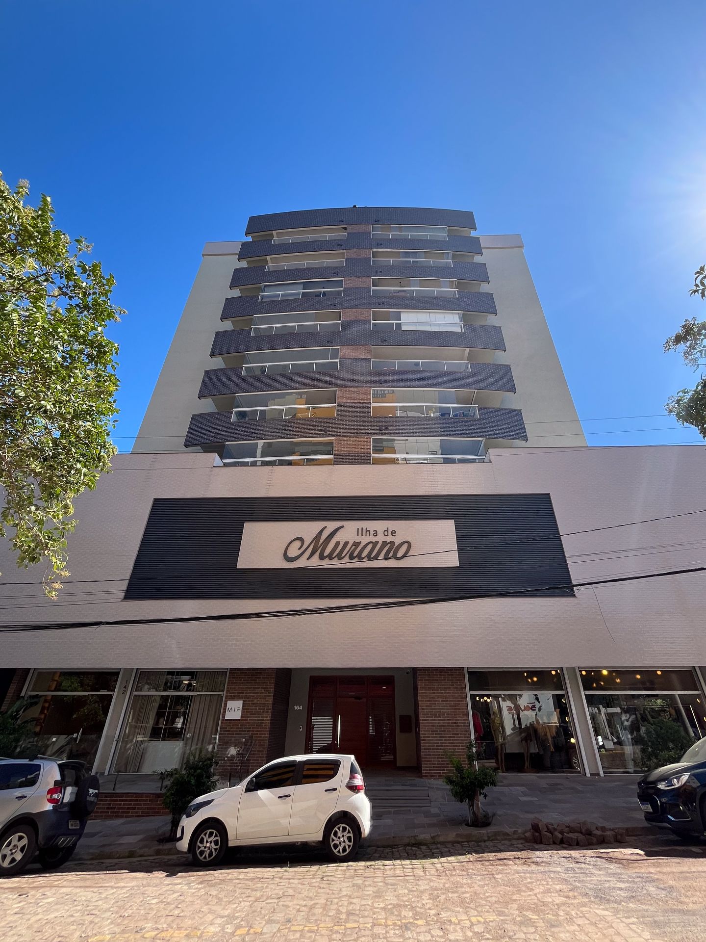 Apartamento Centro com 2 Dormitórios, suíte e Sacada Ampla. - Foto 9