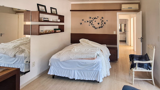 Casa no Santo Inácio com 3 dormitórios e pátio com piscina - Foto 25